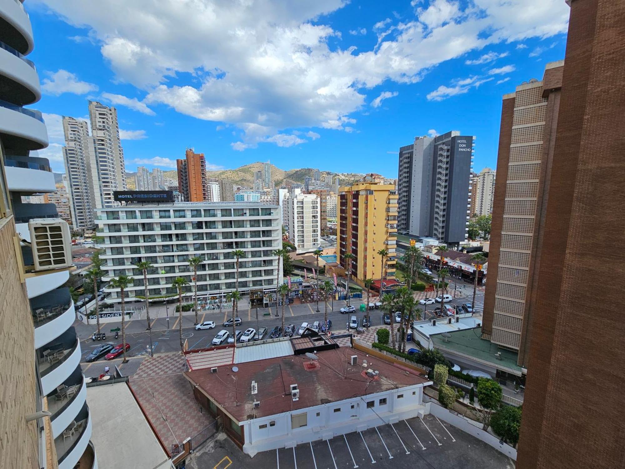 Karola 9 If * Benidorm